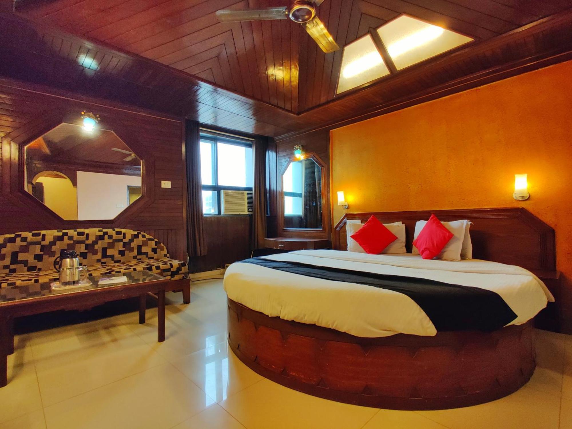 Hotel Pratap Heritage Mahābaleshwar Kültér fotó