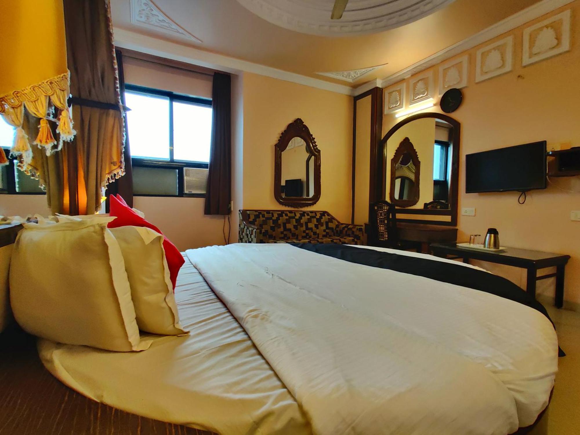 Hotel Pratap Heritage Mahābaleshwar Kültér fotó